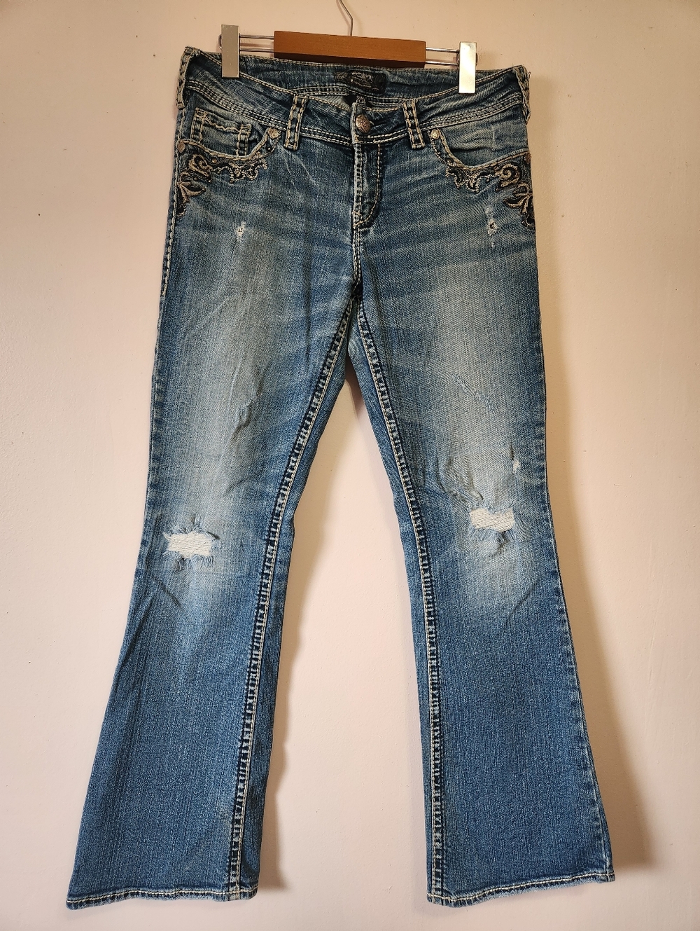 Silver Jeans Co Suki Flap Embellished Slim Bootcut Jeans Size 30